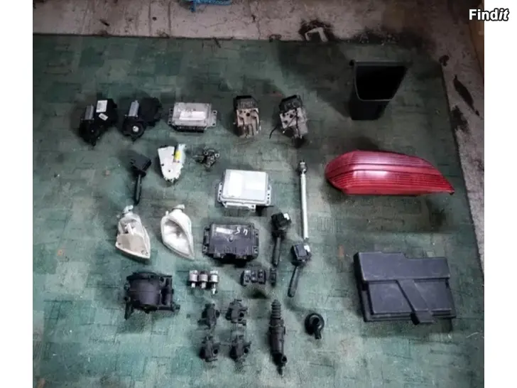 Myydään Monitoimiviiksi pyyhkijät lasinnostimen moottori