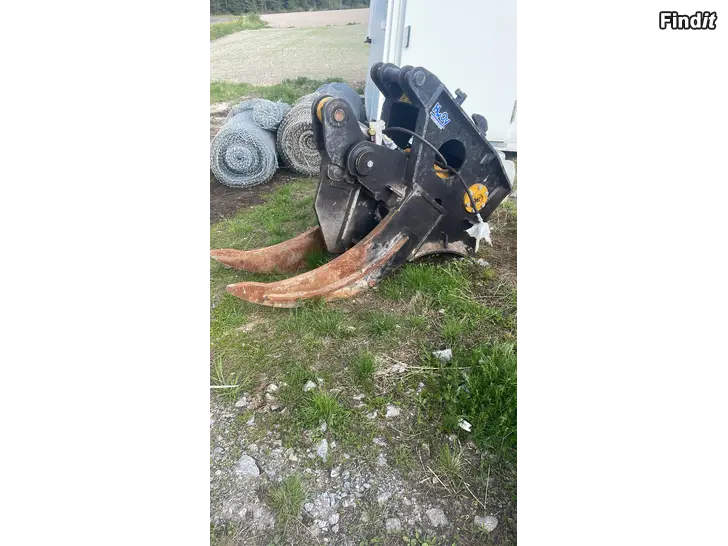 Säljes Stubblyft med hydraulisk klyv