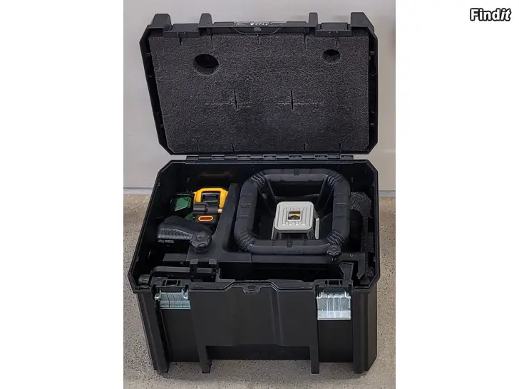 Säljes Grön laser DeWalt DCE079D1G + stativ