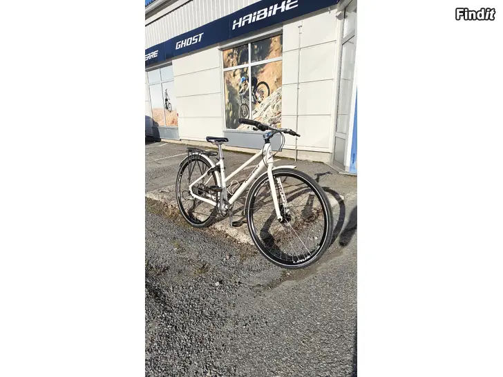 Myydään Nishiki 401 City Hybrid 28tum