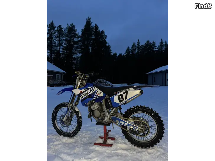 Myydään Yamaha yz125
