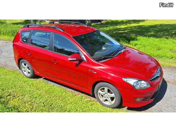 Myydään HYUNDAI i30 StW 1.6 CRDi pakettiauto