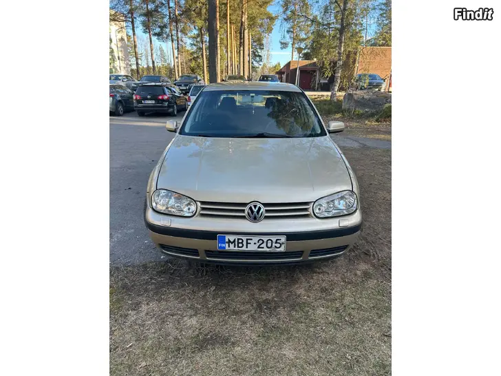 Säljes VW Golf 1.6