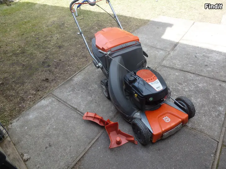 Myydään Husgvarna LC 48 V Leikkuri