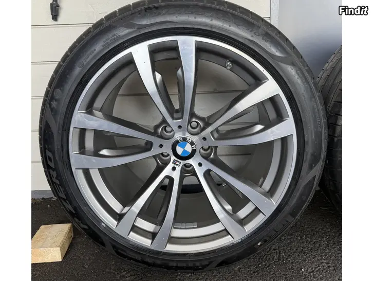Myydään Bmw X5 F15 vanteet