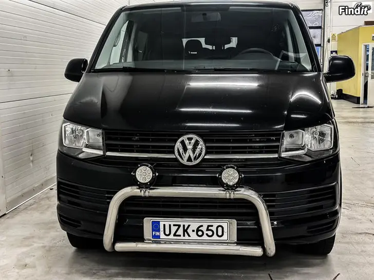 Uthyres Volkswagen Caravelle 9henkilöä