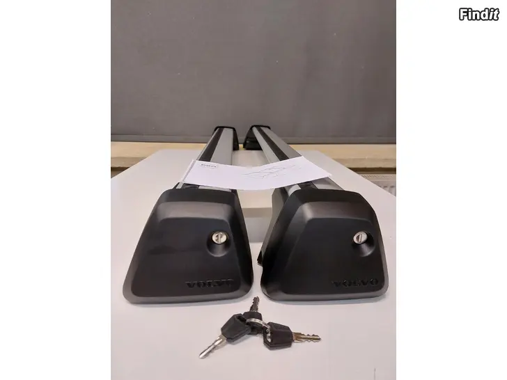 Myydään Volvo V60/V60CC mk2 OEM Kattotelineet/Takräcke 32270146 vm. 2019