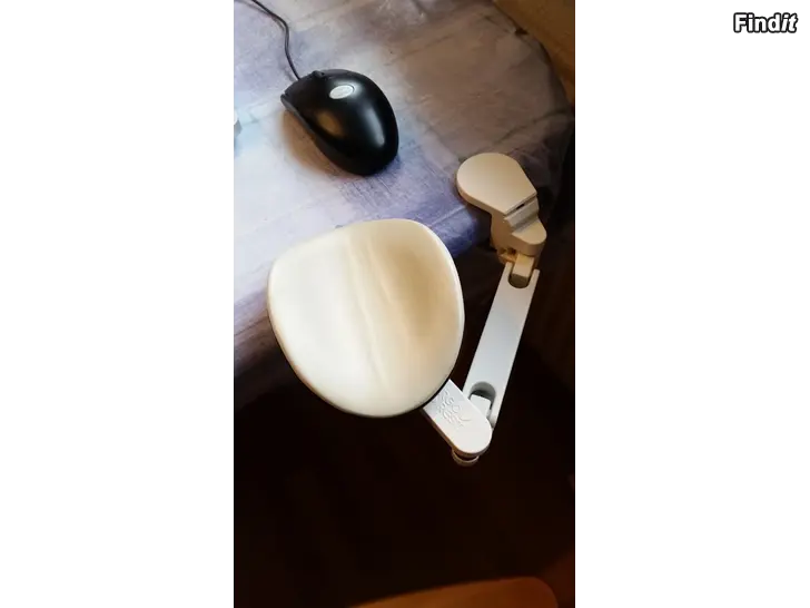 Myydään ERGO REST rannetuki kyynärtuki 25e