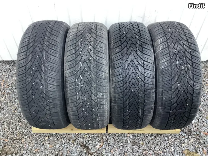 Myydään Sonix Winter X Pro 888 kitkarenkaat 225/55R17 uudet