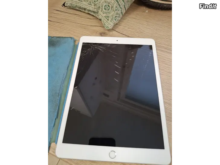Säljes Ipad 10,2 2021