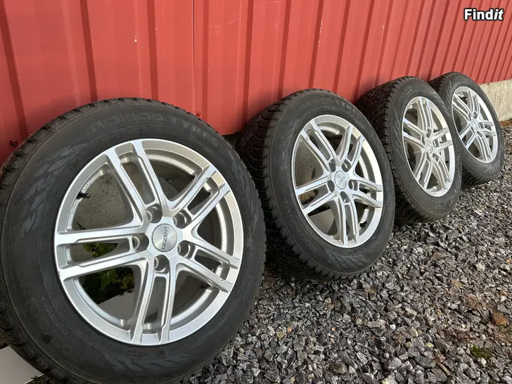 Säljes Volvo fälgserie + däck