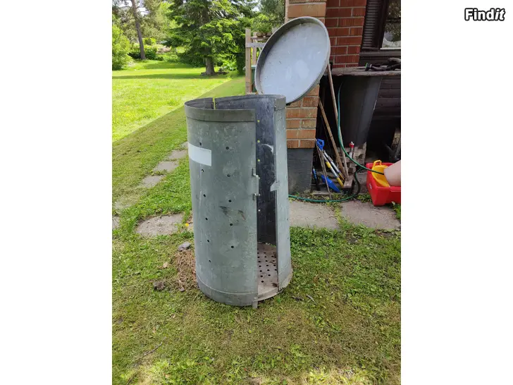Säljes Skräpkärl i metall