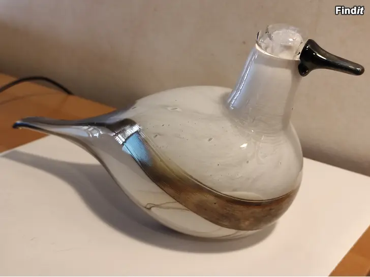 Säljes Oiva Toikka, Vuosilintu 2006, Pälvialli. Iittala