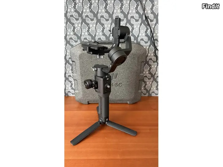 Säljes DJI Ronin-SC Pro Combo  Kameragimbal I nyskick
