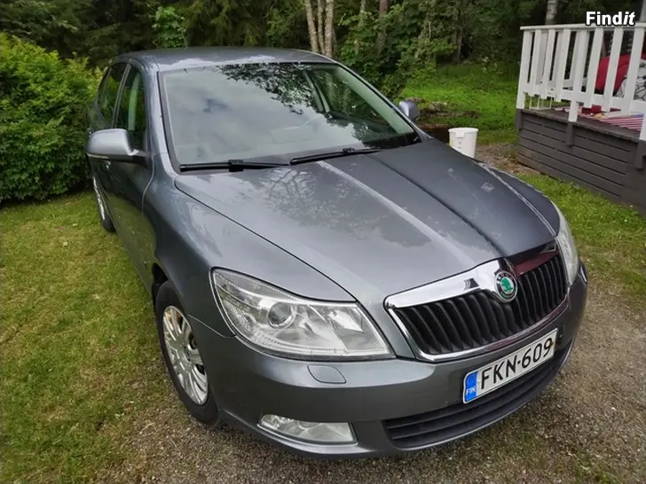 Myydään Skoda Octavia Sedan