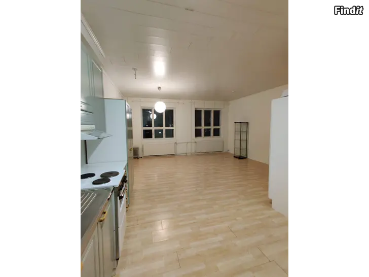 Uthyres Uthyres 1R + K 40,5 m2 i centrala Vasa