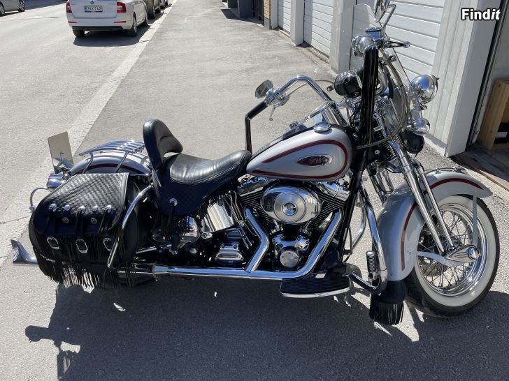 Säljes Harley -Davidson FLSTS Heritage Springer Softail