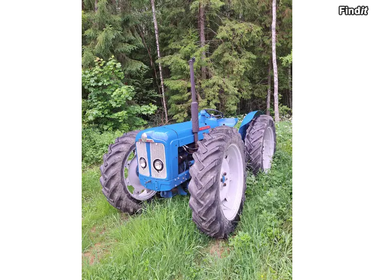 Säljes Fordson Super Major County
