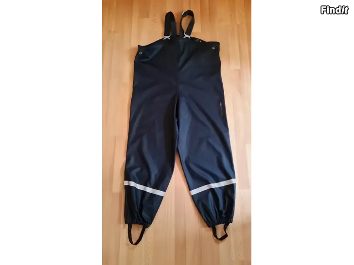 Myydään Didriksons Plaskeman Pants sadehousut koko 140 musta 10e