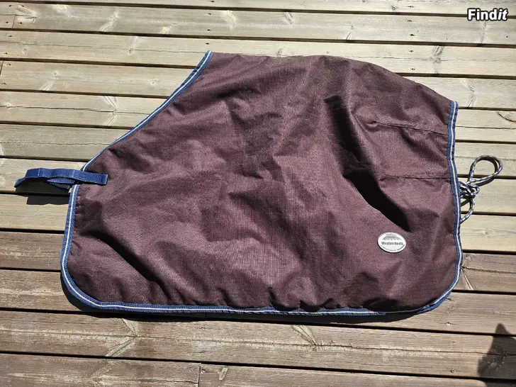Säljes Ridtäcke 220g