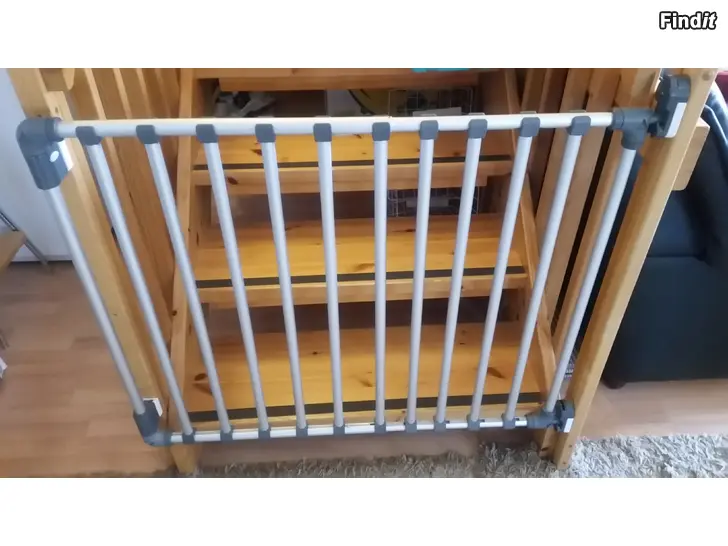 Säljes AKTA GRACO turvaportti alumiini 18e