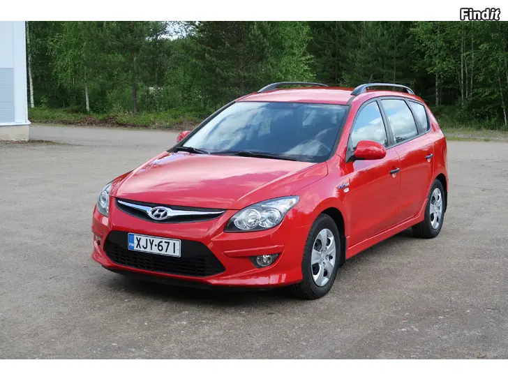 Myydään HYUNDAI i30 AIR 1.4 WAGON -11 Aj. 87602km 1 omistaja