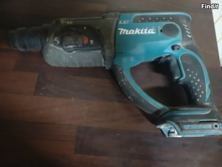 Myydään Akkuporavasara Makita DHR202 18V runko