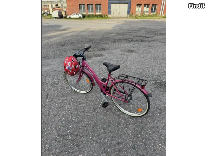 Säljes Barncykel + Hjälm