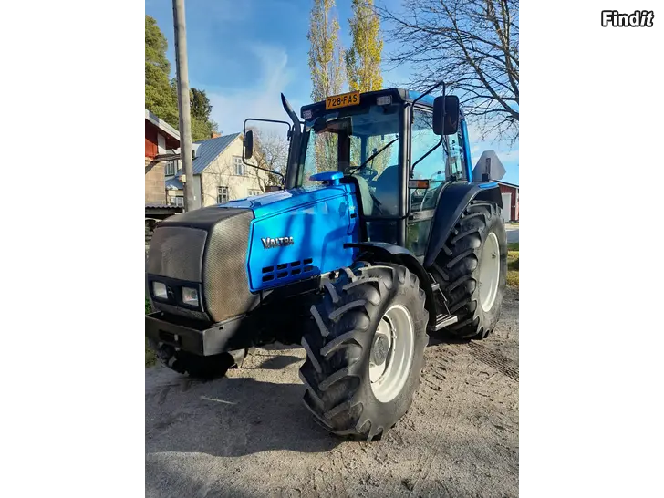 Myydään Valtra
