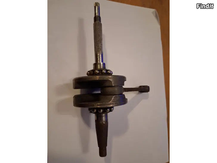 Myydään Tunturi  automaatti  kampi akseli