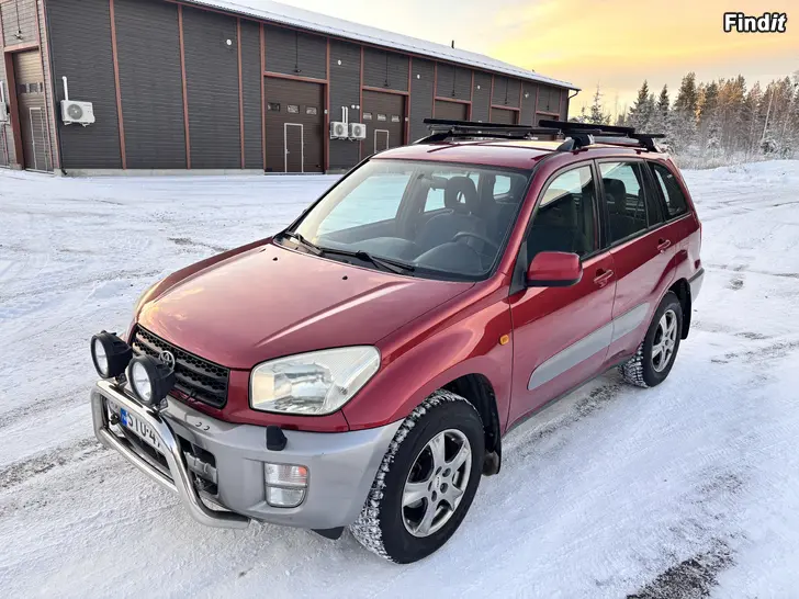 Myydään Toyota RAV4 2.0 aut