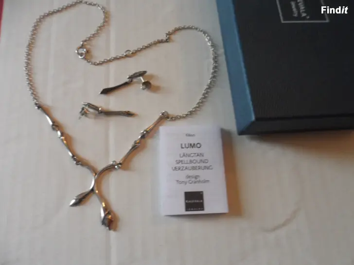 Myydään Kalevala Lumo kääty ja korvakorut Hopea