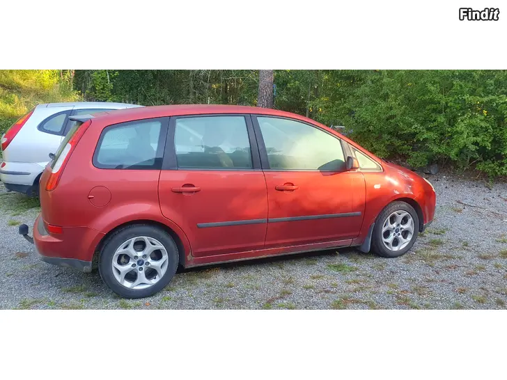 Säljes Ford Focus C-Max 2007 Underkänd i besiktningen, köp fort