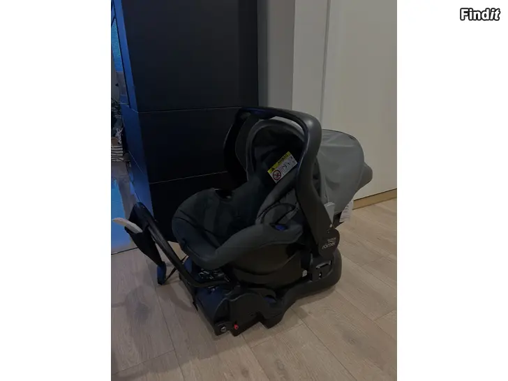 Säljes Babyskydd+bas