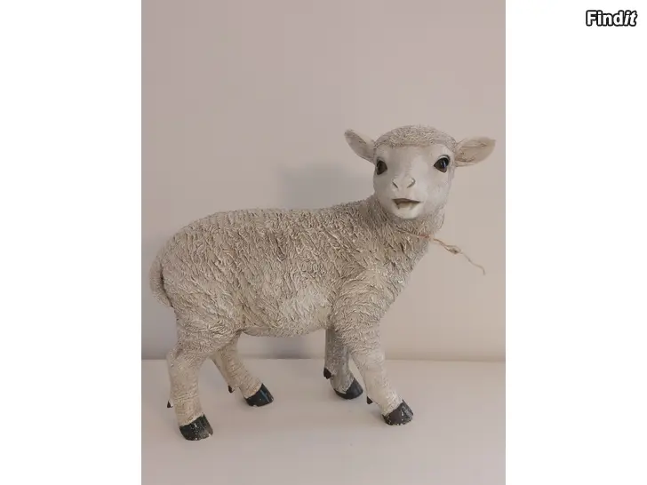 Säljes Trädgårds lamm