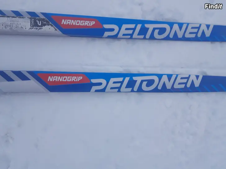 Myydään Hyvät 160 cm sukset