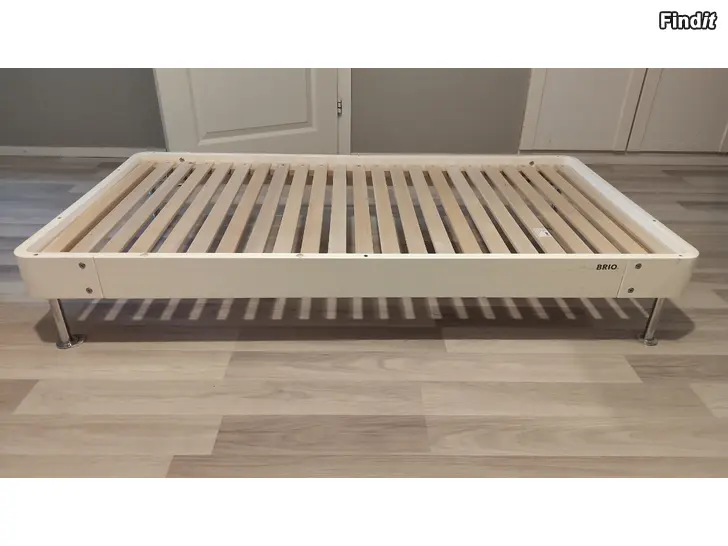 Säljes Brio säng 70x140