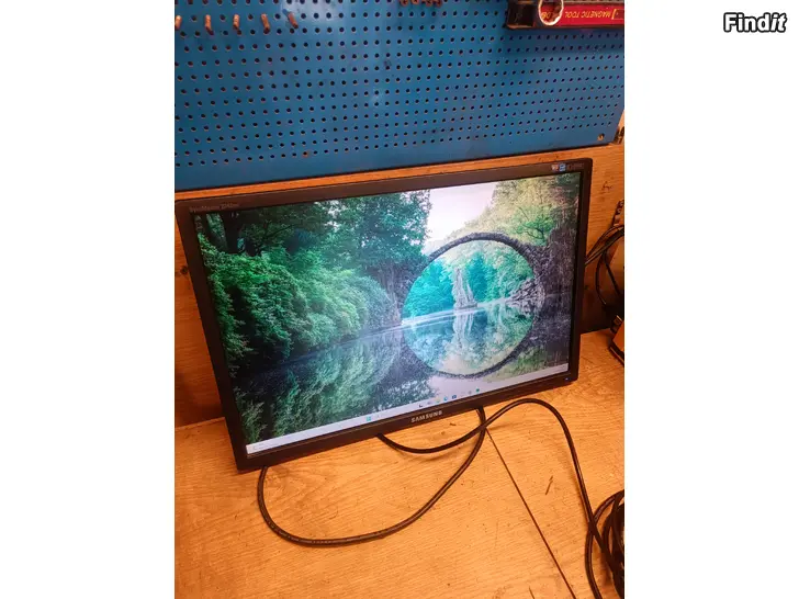 Säljes samsung skärm 22 tum