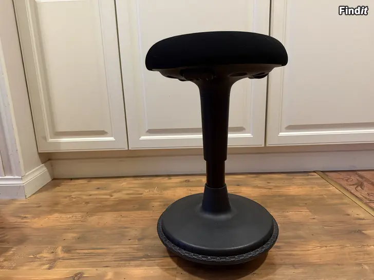Säljes Balanspall, ergonomisk kontorsstol
