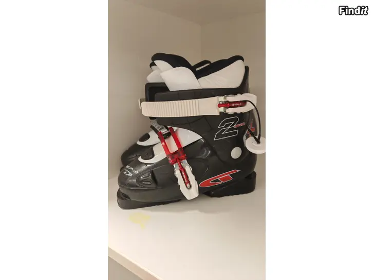 Säljes Dalbello slalom monon storlek 36