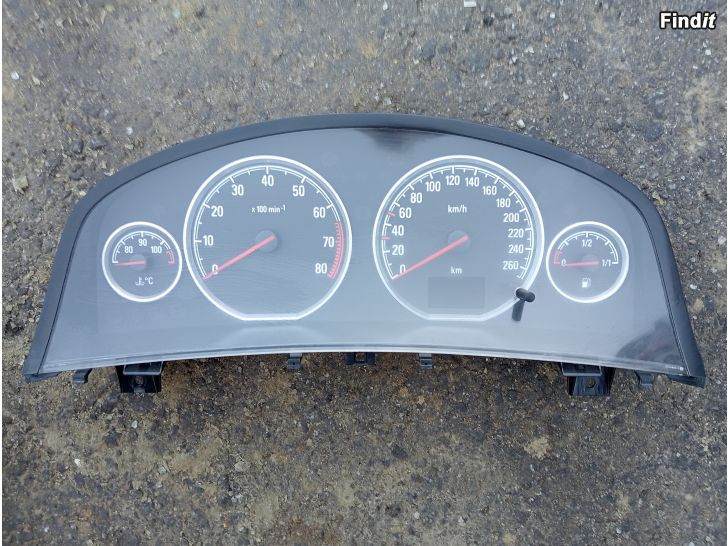 Myydään Opel Vectra C 2005 mittaristo 13193084PB