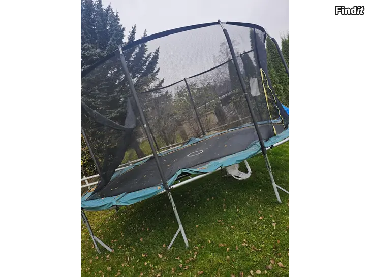Säljes Studsmatta