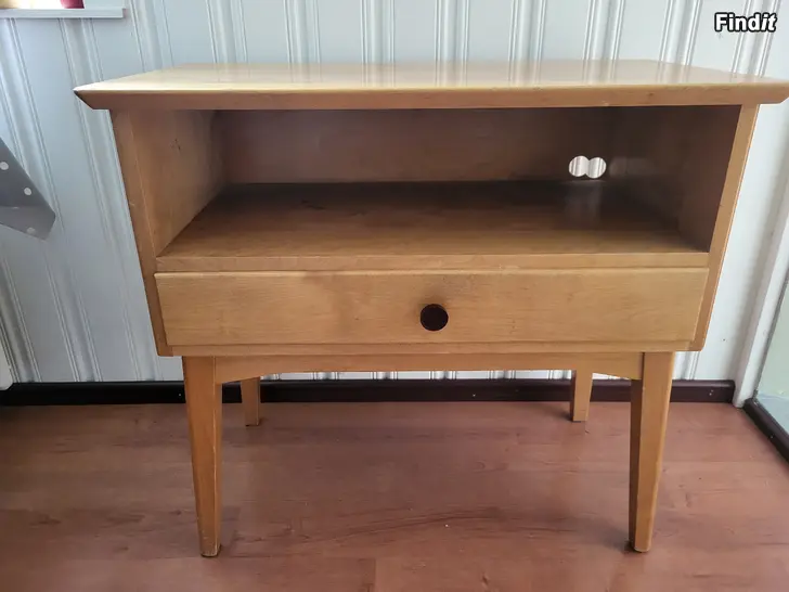Säljes Sidobord
