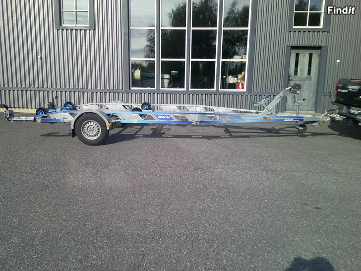 Säljes AKU BP1800 LB Båt trailer
