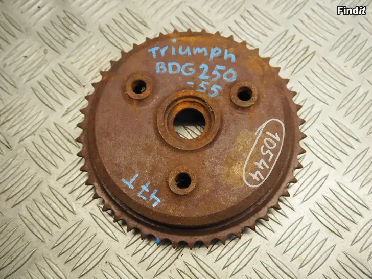 Säljes Triumph BDG 250 L Bj 1955 Takaratas Rear Sprocket