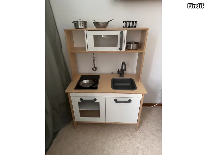 Säljes Leksaks kök