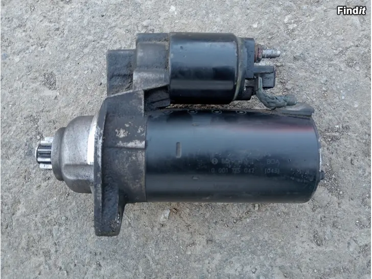 Myydään VW 1,9 TDi 2003 käynnistysmoottori 02A911024D Bosch 0001125042