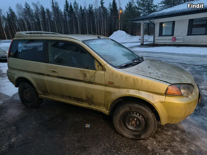 Myydään Honda hrv1 osina