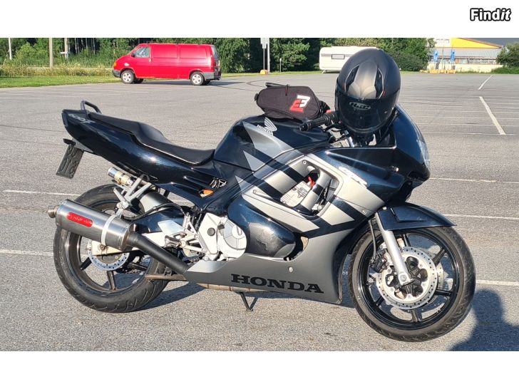 Säljes Honda CBR 600F -95