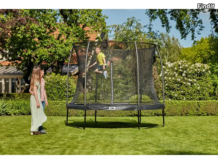 Myydään Kesän suosikki trampoliini  nopea toimitus